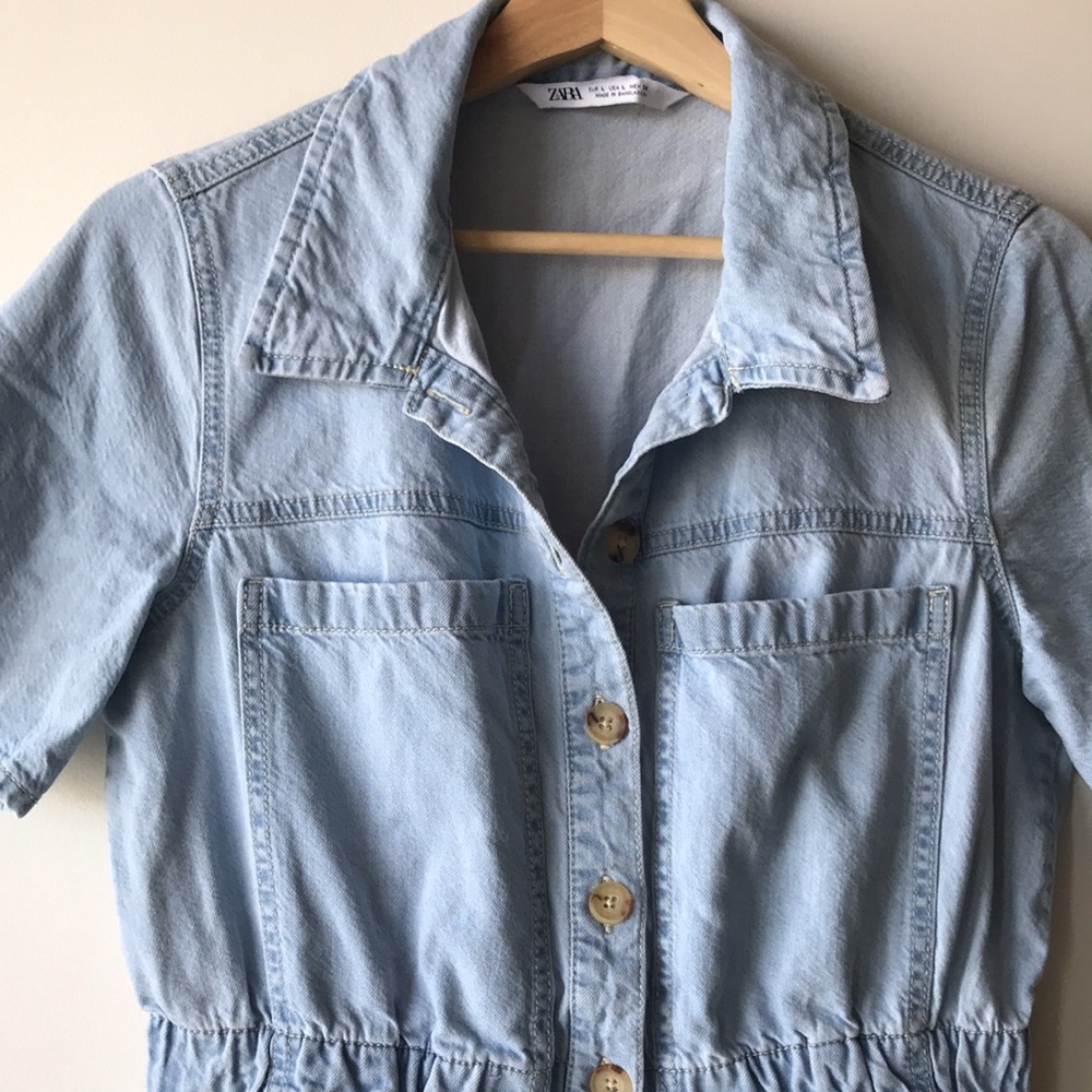 Rare Zara Light Wash Denim Jumpsuit L - Picture 2 of 13